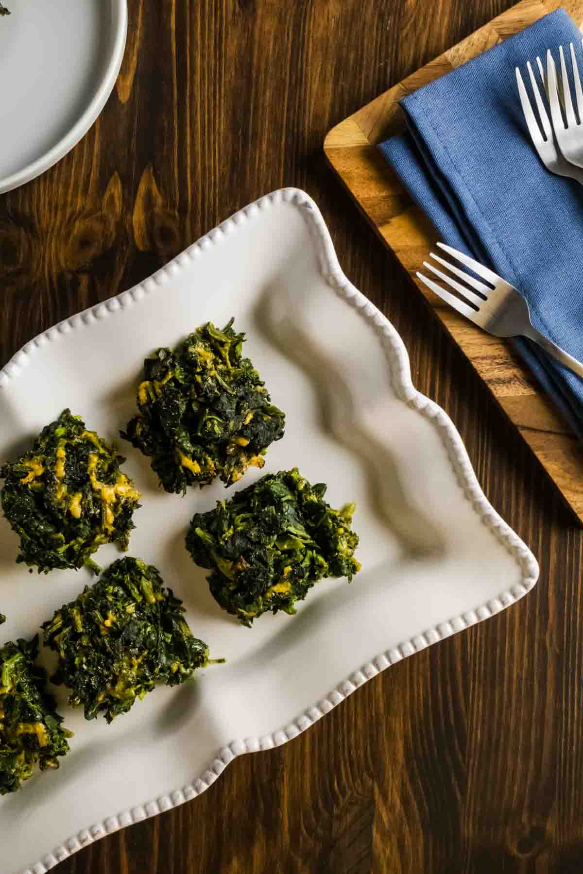 A tray of spinach squares.